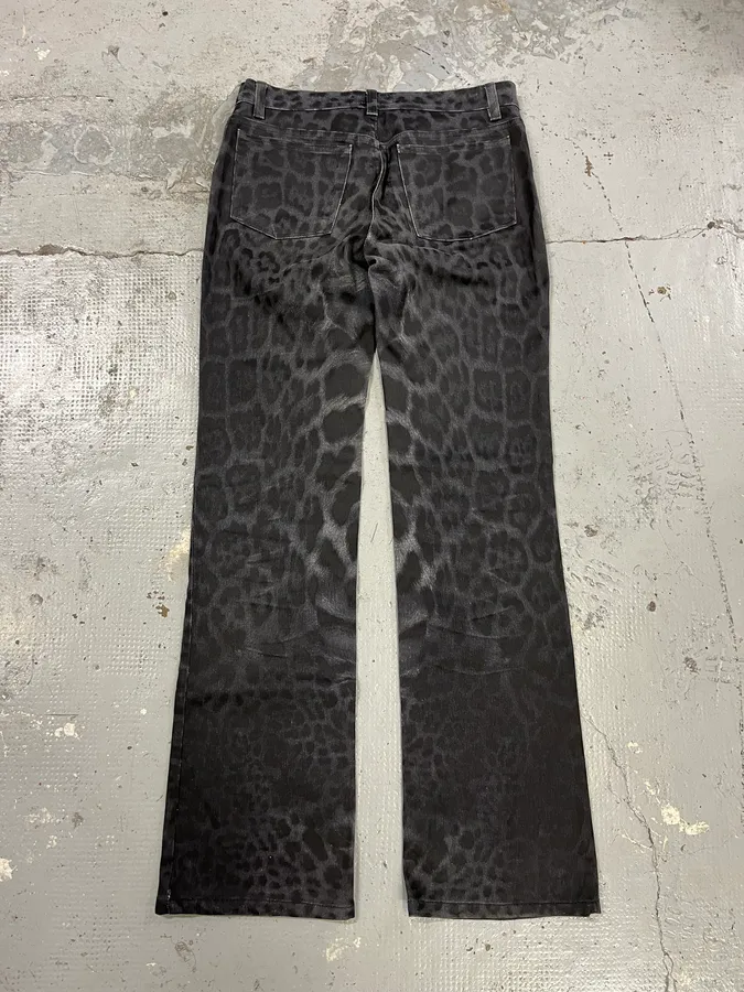 2000s Roberto Cavalli Black Leopard Print Pants - Image 8