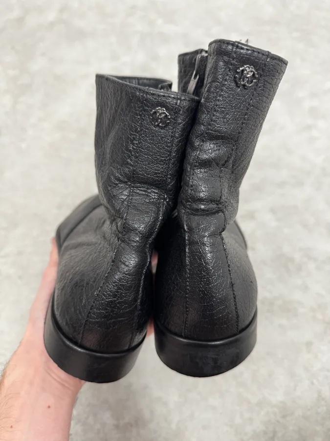 2000s Roberto Cavalli Black Silver Leather Boots - Image 4