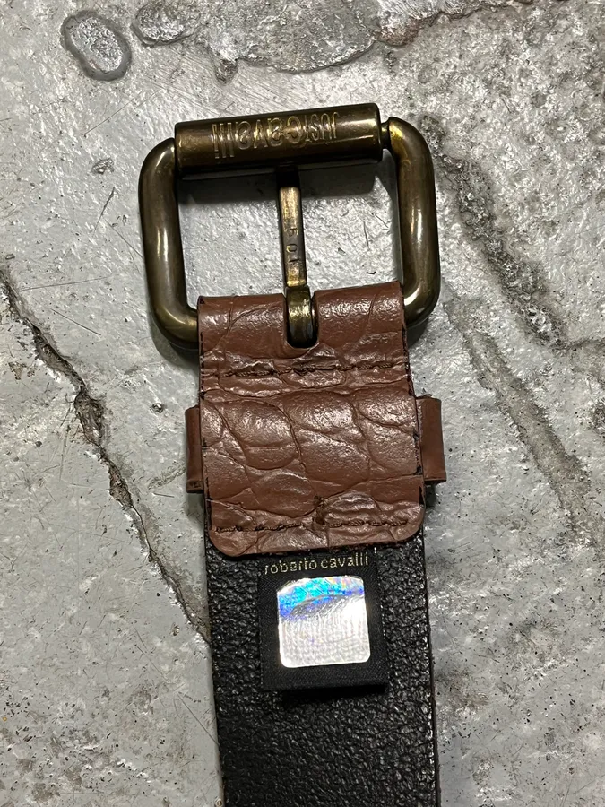 2000s Roberto Cavalli Brown Crocodile Effect Embossed Leather Belt - Image 7
