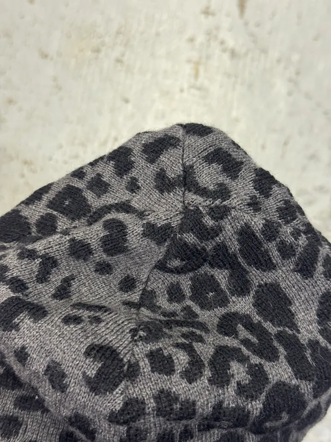 2000s Roberto Cavalli Leopard Black Grey Wool Beanie - Image 5