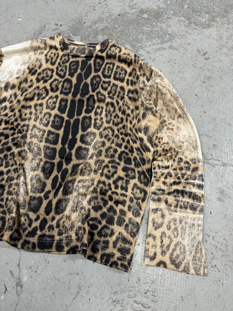 2000s Roberto Cavalli Leopard Print Longsleeves - Image 2
