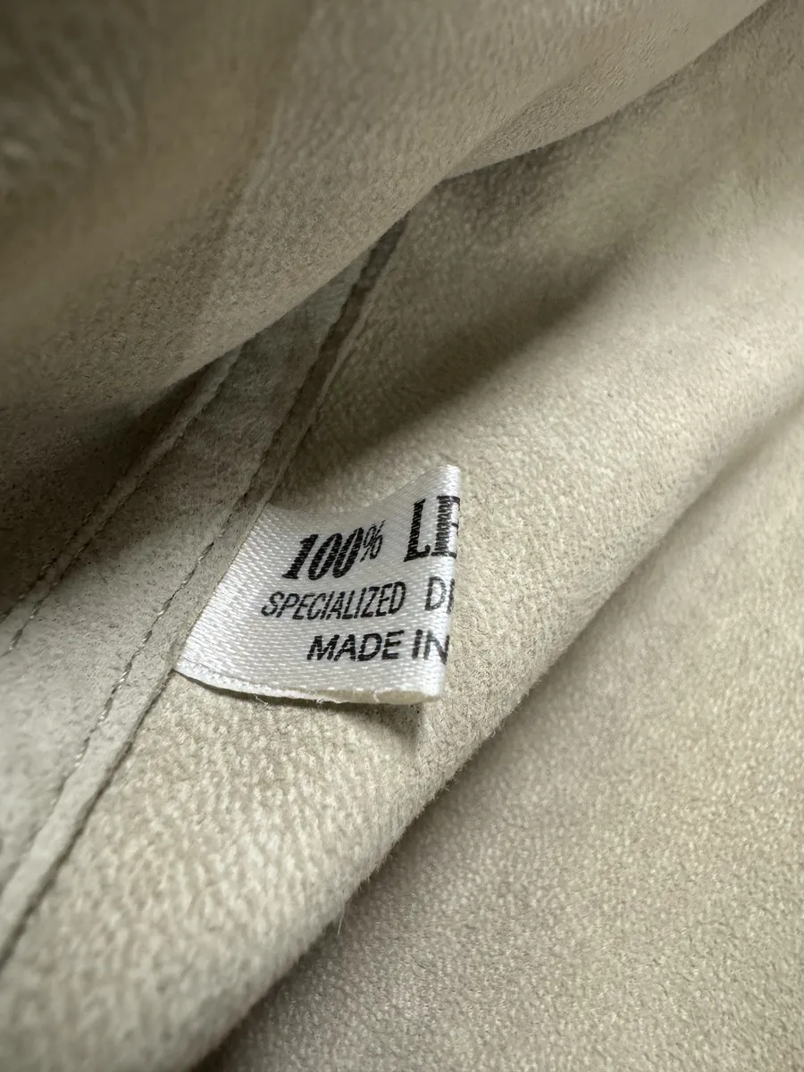 2000s Roberto Cavalli Mold White Leather Shirt - Image 8