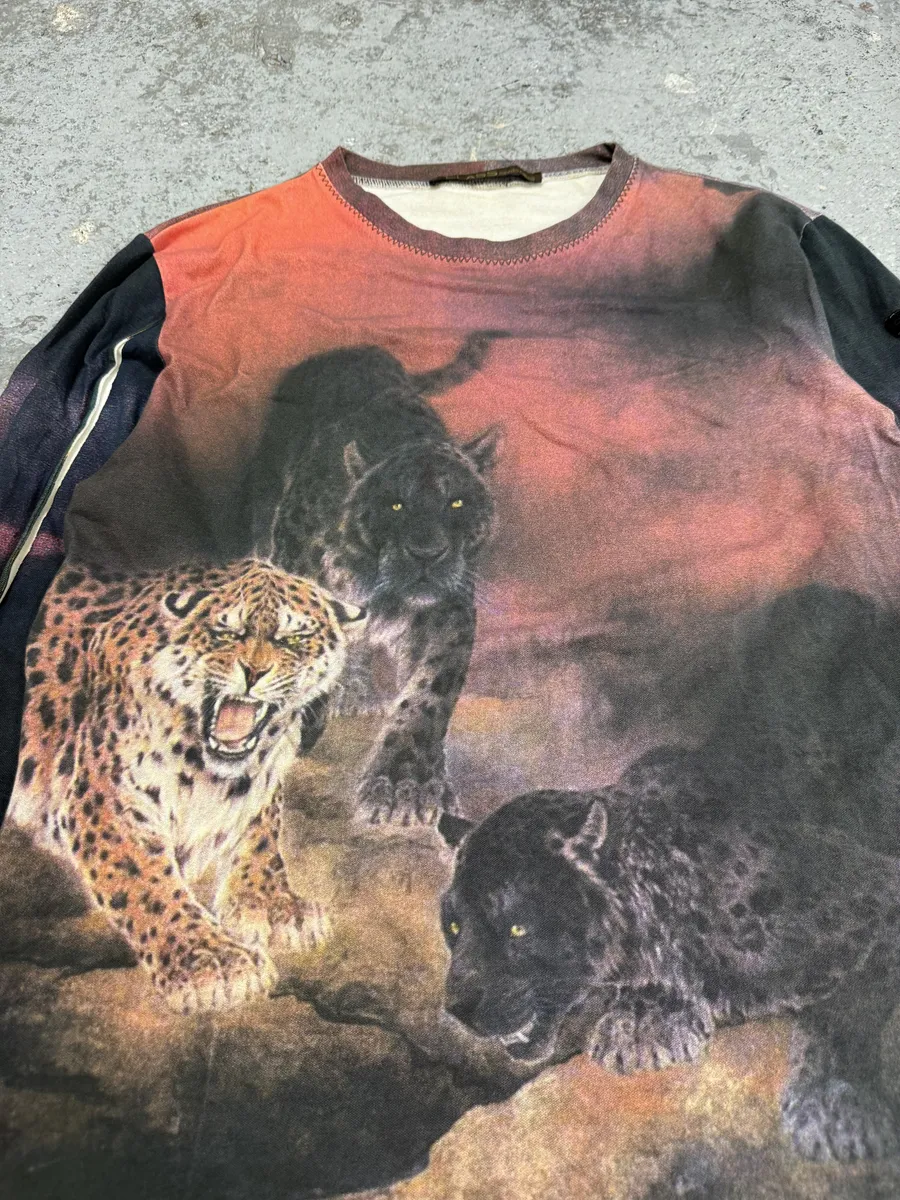 2000s Roberto Cavalli Obscure Tiger Longsleeves - Image 6