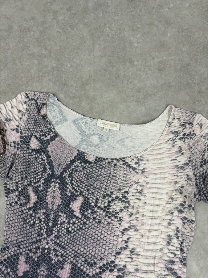 2000s Roberto Cavalli Pink Snake Print Rhinestone Short Sleeve Top - Image 4