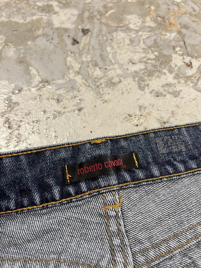 2000s Roberto Cavalli Royal Golden Molding Embroidered Denim Jeans - Image 7