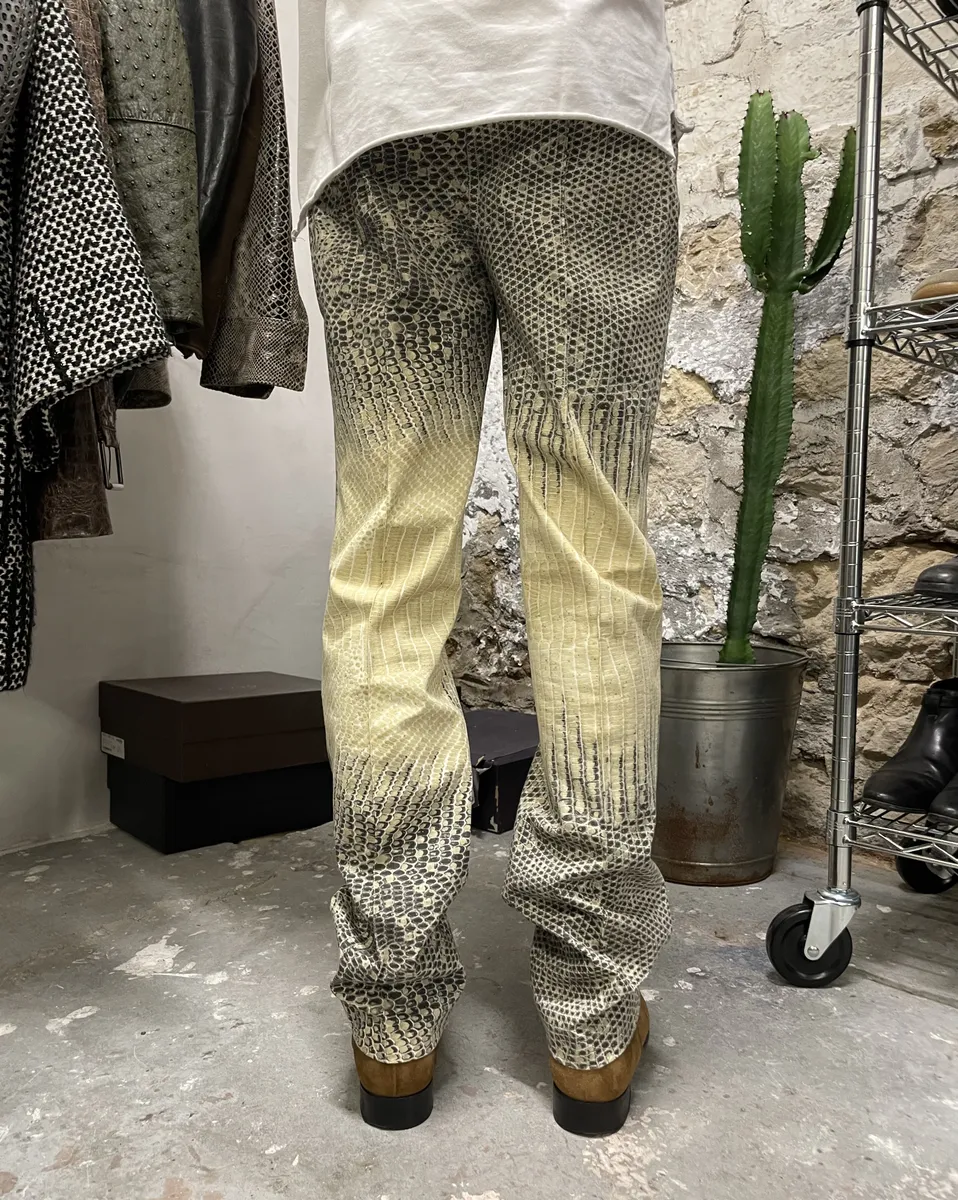 2000s Roberto Cavalli Snakeskin Effect Beige Pattern Pants - Image 2