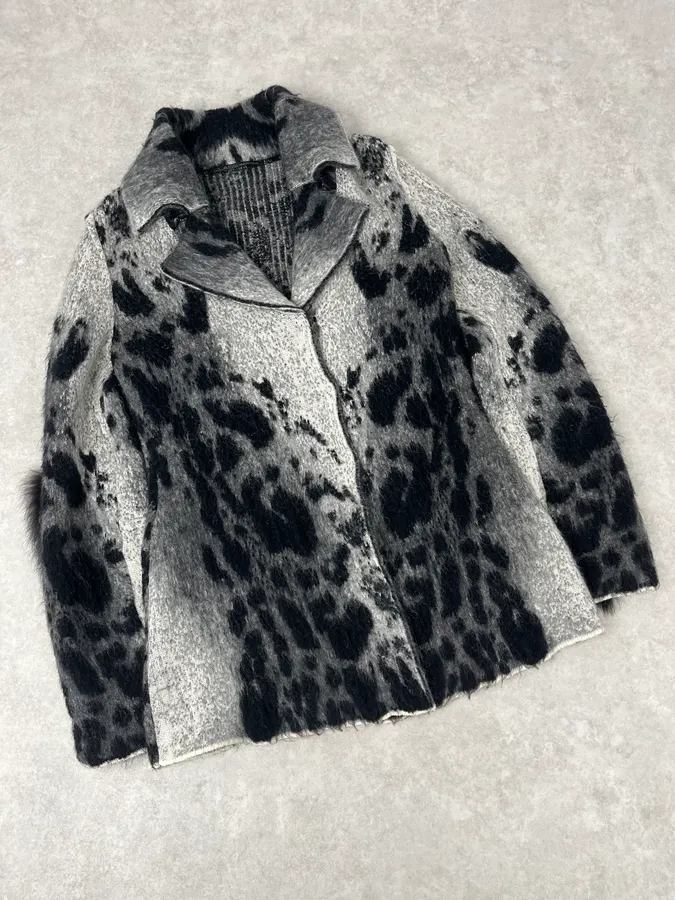 2000s Roberto Cavalli Snow Leopard Fur Wool & Mohair Collar Cardigan Jacket - Image 5