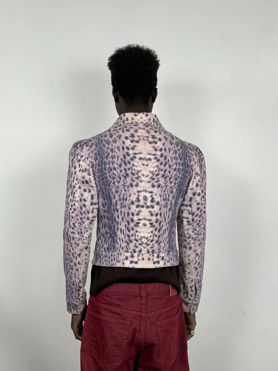 2000s Roberto Cavalli White & Purple Leopard Jacket - Image 3