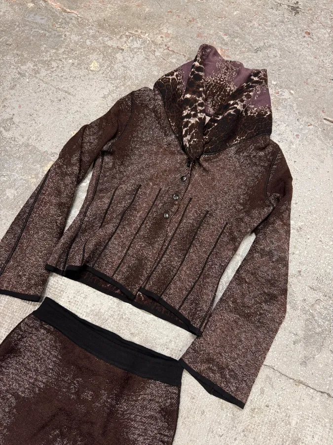 2000s Roberto Cavalli Wool Abstract Leopard Pattern Skirt & Jacket Set - Image 9