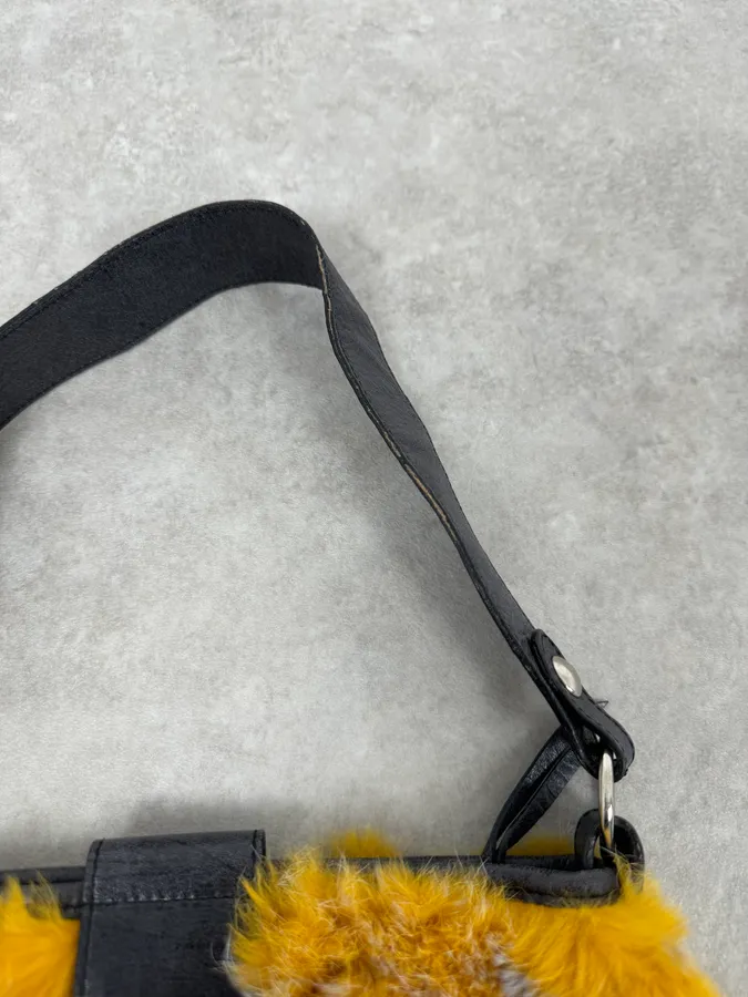 2000s Roberto Cavalli Yellow Fur Leather Handle Bag - Image 7