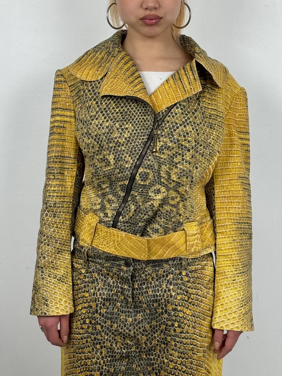 2000s Roberto Cavalli Yellow Snakeskin Effect Bees Yellow Jacket & Skirt Set - Image 7