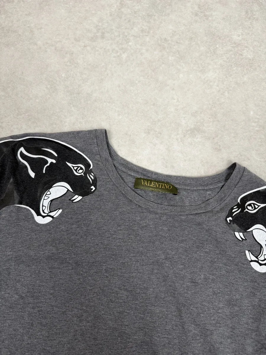 2000s Valentino Black Panther Grey T-Shirt - Image 4