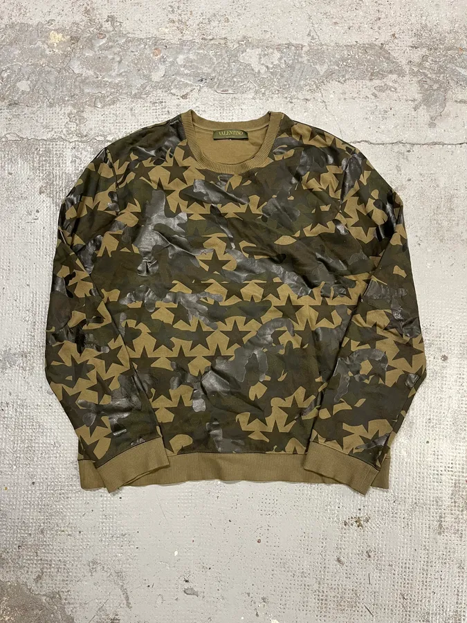 2000s Valentino Green Camo Stars Sweater - Image 4