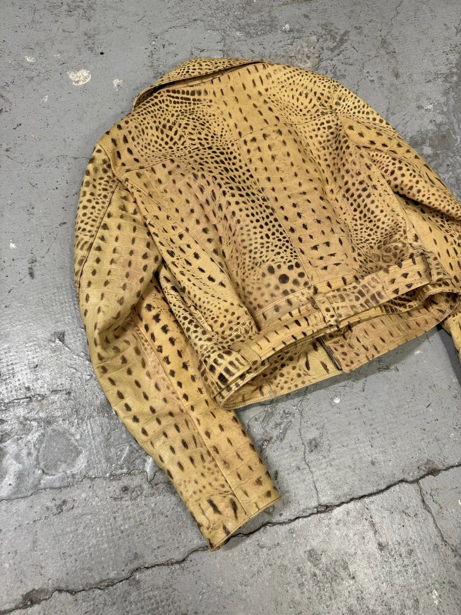 2000s Versace Beige Crocodile Effect Leather Perfecto Jacket - Image 5