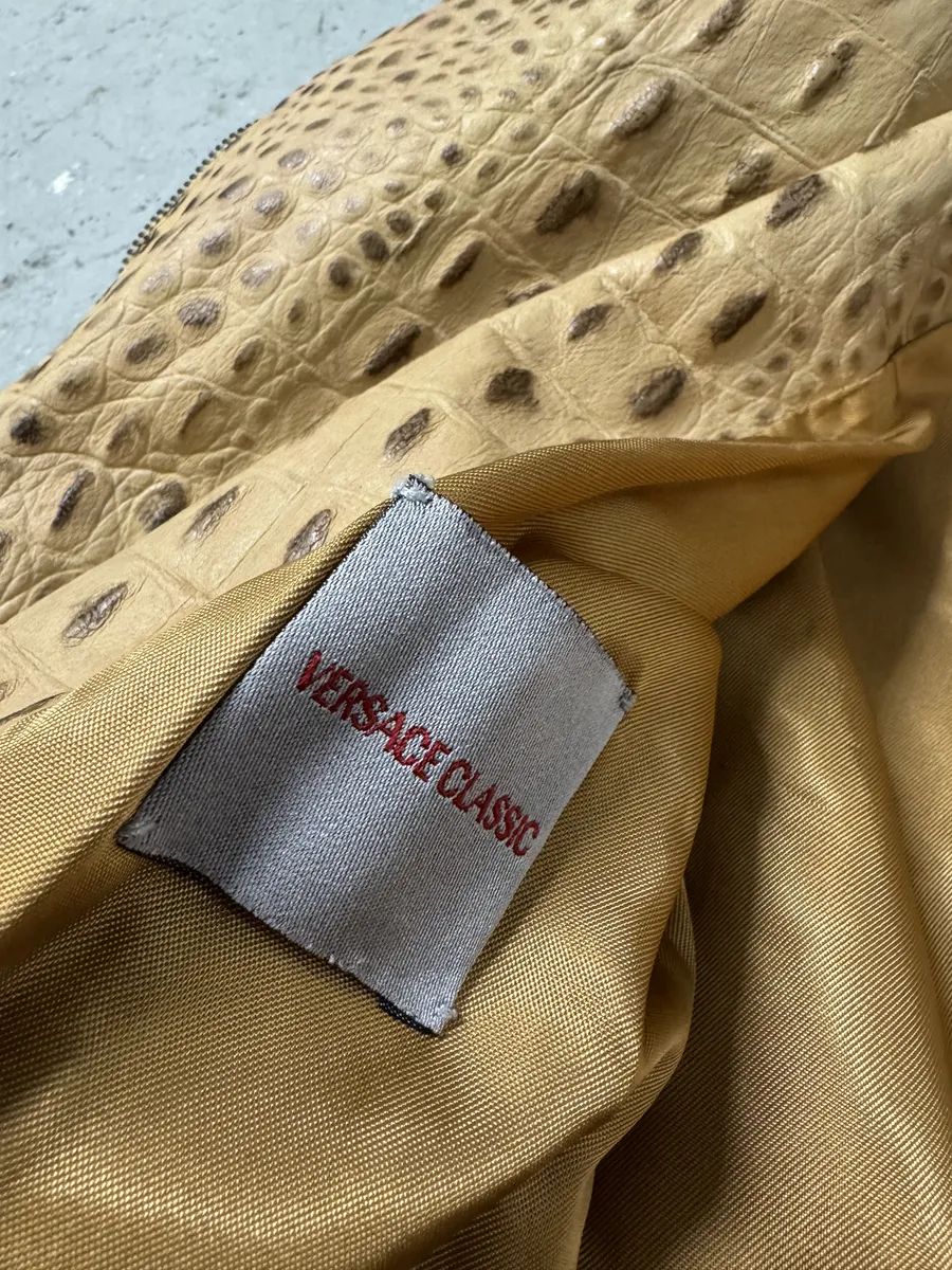 2000s Versace Beige Crocodile Effect Leather Perfecto Jacket - Image 9