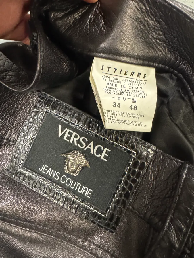 2000s Versace Black Leather Pants - Image 11