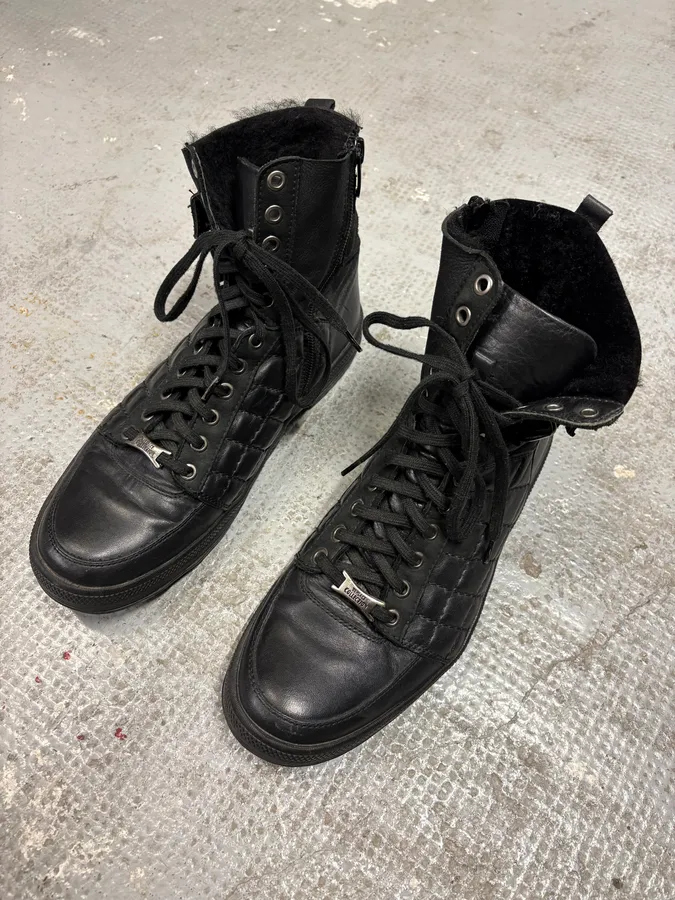 2000s Versace Black Leather Quilted High Sneakers - Image 3