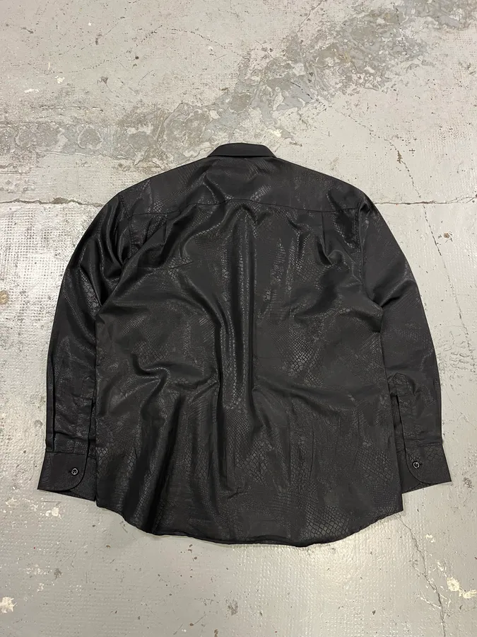 2000s Versace Crocodile Effect Black Shirt - Image 8
