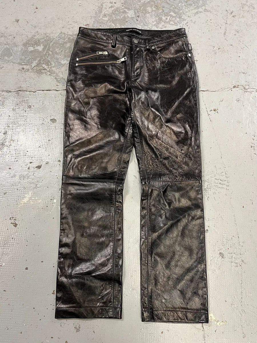 2000s Versace Oil Spill Black Premium Leather Pants - Image 5