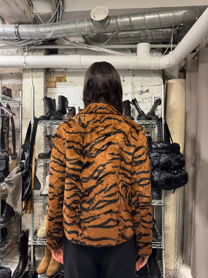 2000s Versace Tiger Fur Effect Buttoned Jacket - Image 3