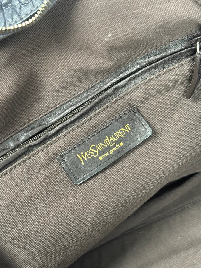 2000s Yves Saint Laurent Easy Grain Black Leather Handle Bag - Image 17