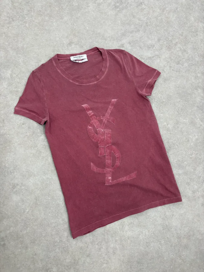 2000s Yves Saint Laurent Faded Red Propaganda T-Shirt - Image 4