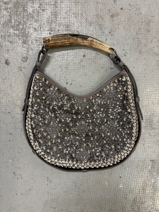 2000s Yves Saint Laurent Gunmetal Sequin Mombasa Handle Bag - Image 4