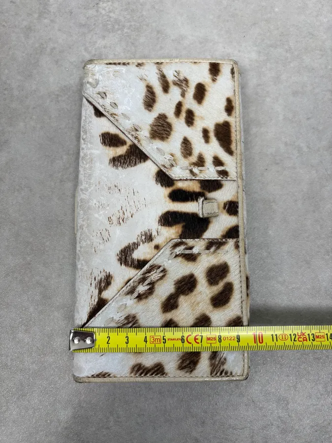 2000s Yves Saint Laurent White Ponyhair Leather Wallet - Image 11
