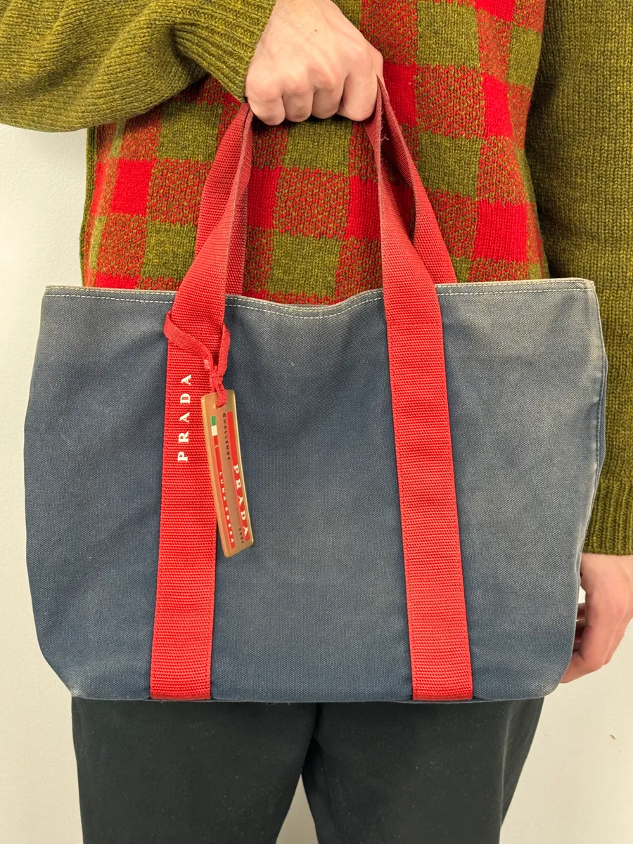 2003 Prada Luna Rossa Challenge Navy & Red Bag - Image 3