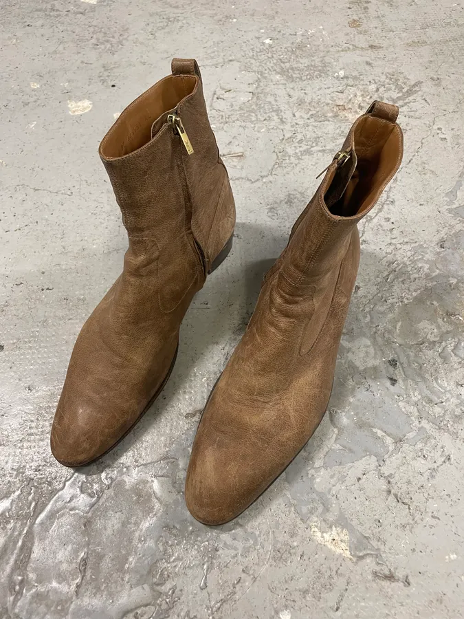 2005 Yves Saint Laurent Eroded Brown Johnny Leather Boots - Image 3