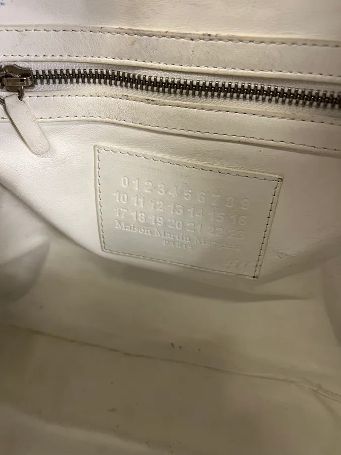 2006 Maison Margiela H&M Upside Brown Leather Shoulder Bag - Image 10