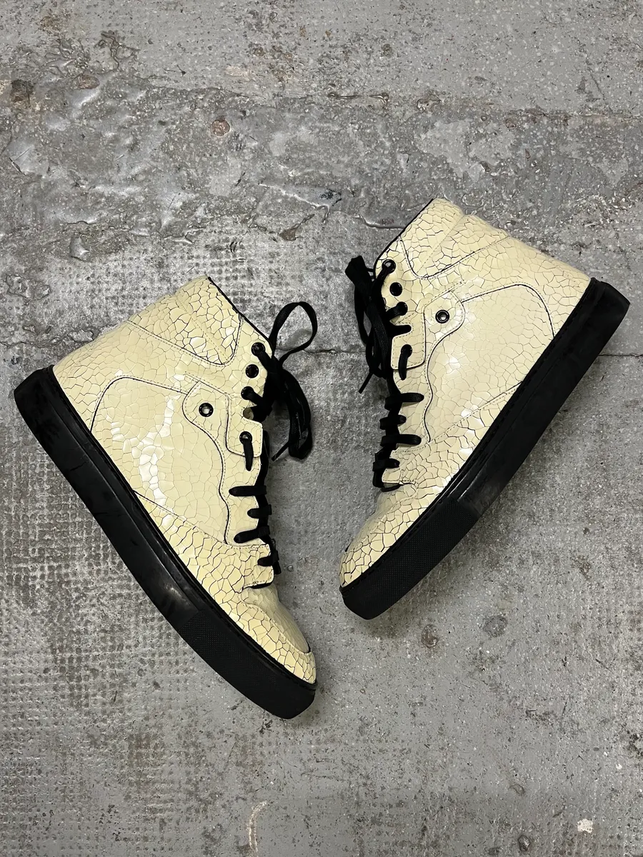 2010s Balenciaga Cracked White Paint Leather High Sneakers - Image 2
