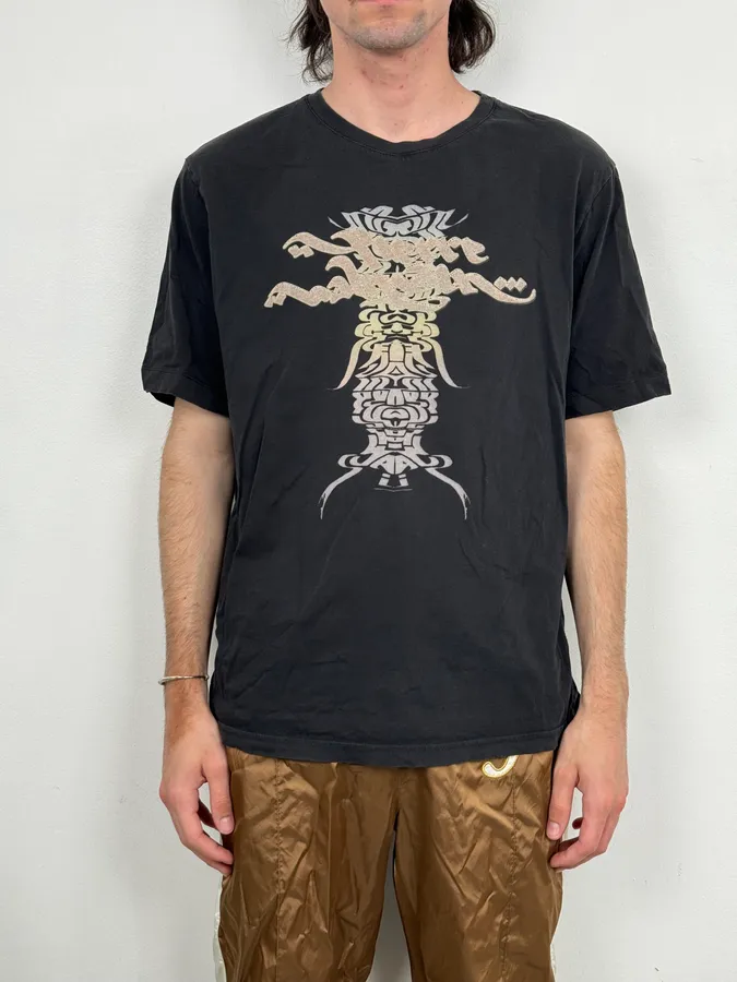 2010s Balmain Black Tribal Cross Graphic T-Shirt By Christophe Decarnin - Image 2