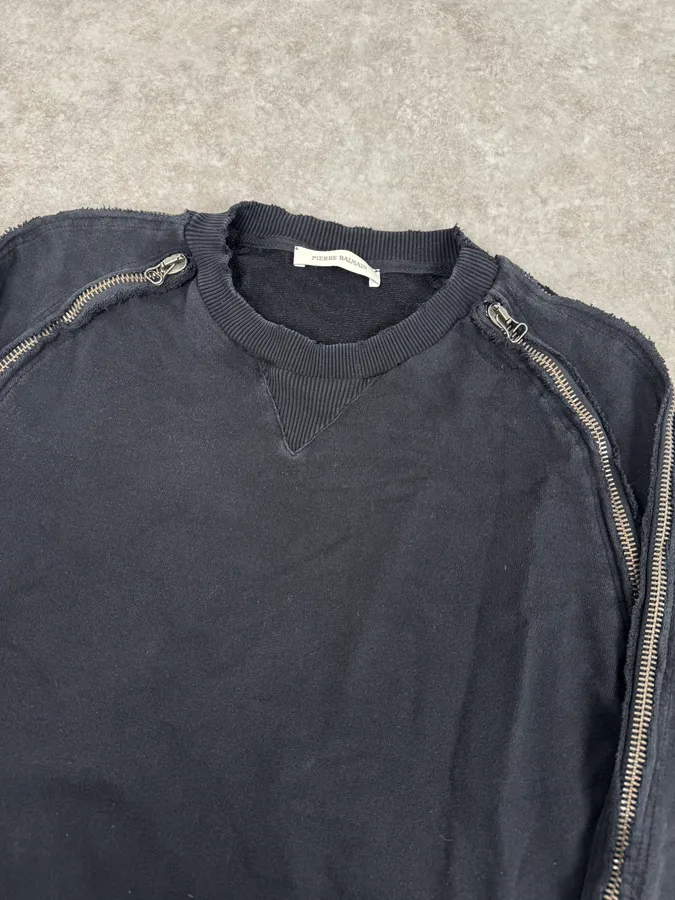 2010s Balmain Black Zip-Shoulder Distressed Sweater - Image 5