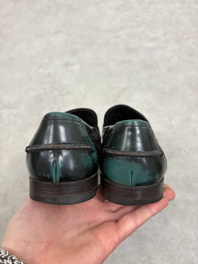 2010s Bottega Veneta Black Green Leather Loafers - Image 7
