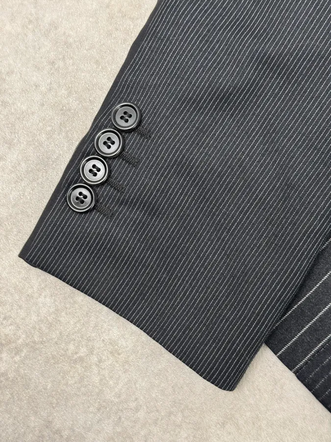 2010s Dior Grey Wool White Pinstripe Blazer Jacket by Kris Van Assche - Image 10