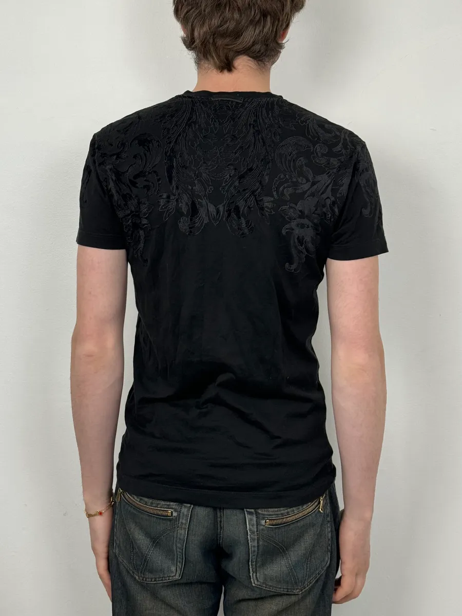 2010s Dolce & Gabbana Black Embroidered T-Shirt - Image 3