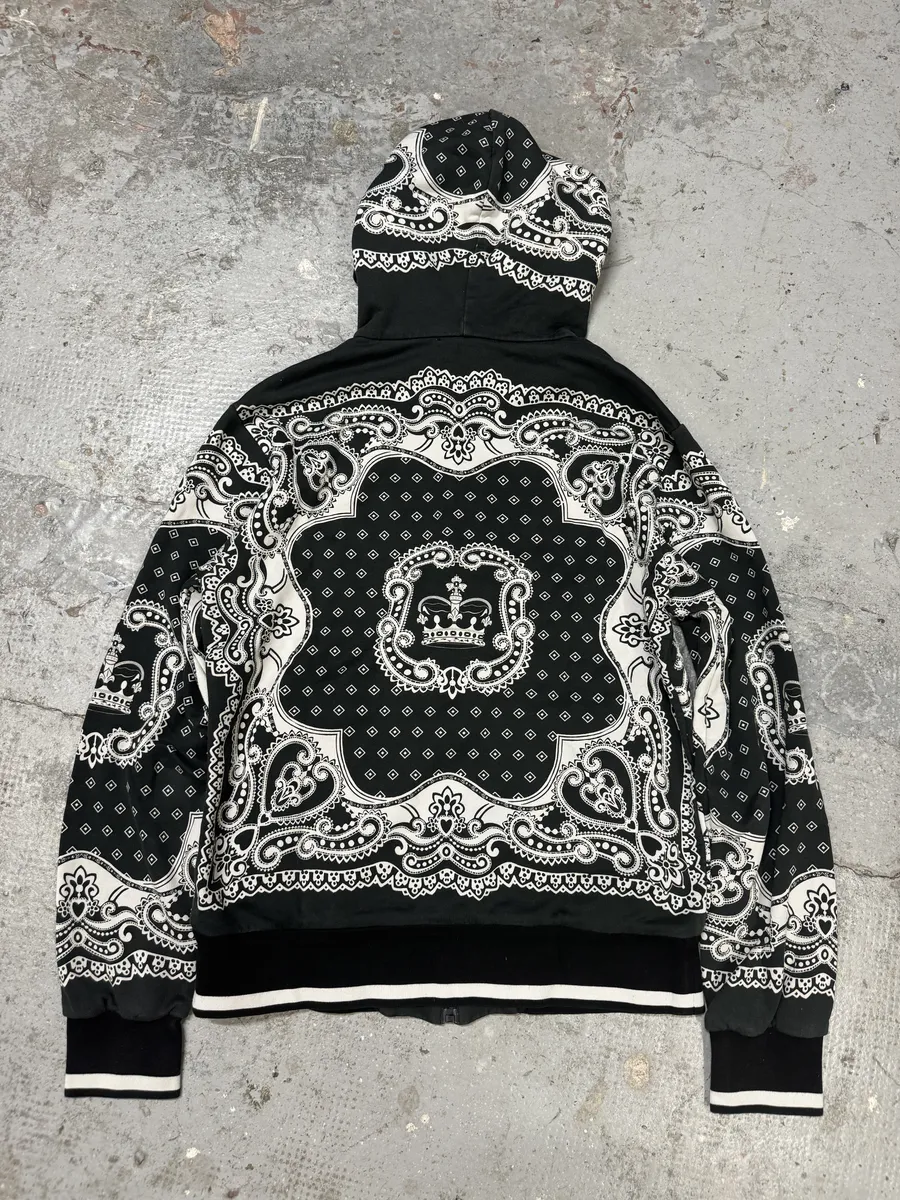 2010s Dolce & Gabbana Black & White Presley Hooded Sweatshirt - Image 2