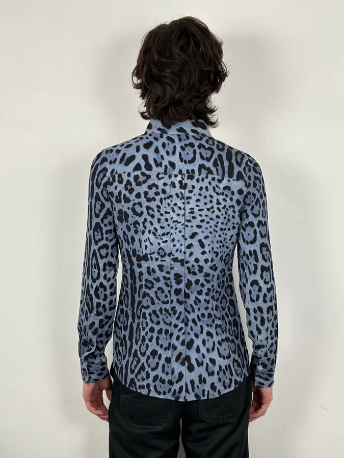 2010s Dolce & Gabbana Blue Leopard Print Silk Shirt - Image 3
