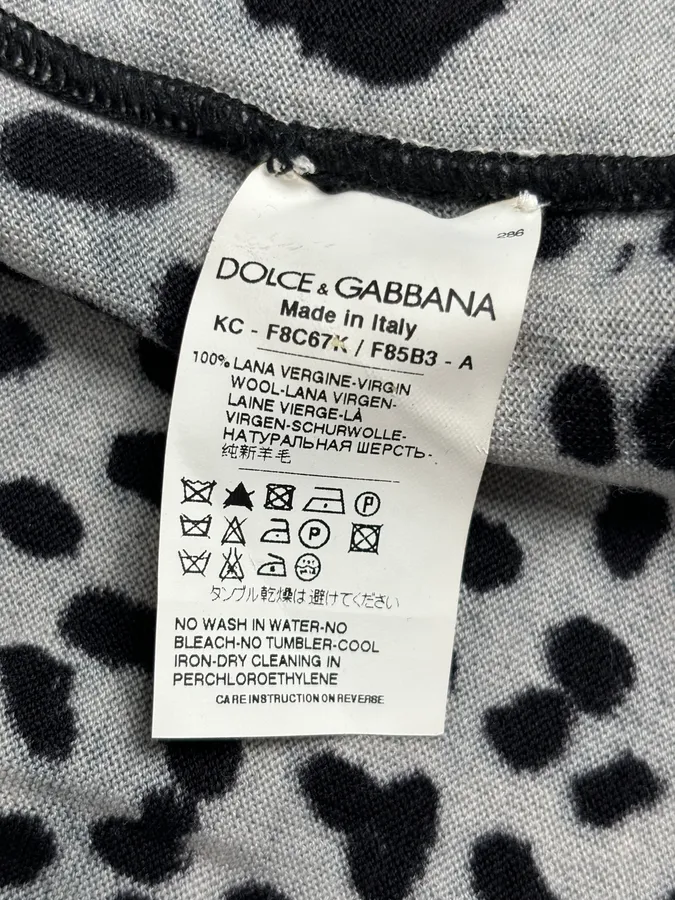 2010s Dolce & Gabbana Blue Wool Leopard Print Cardigan Sweater - Image 10