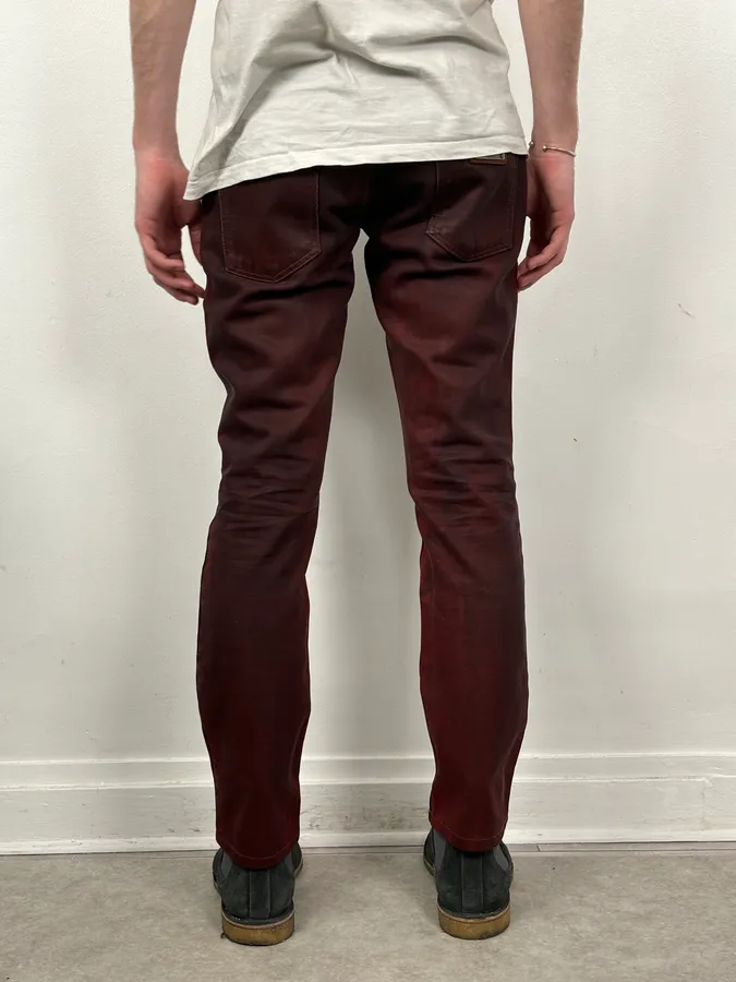 2010s Dolce & Gabbana Bordeaux Red Avant-Garde Slim Denim Jeans - Image 4