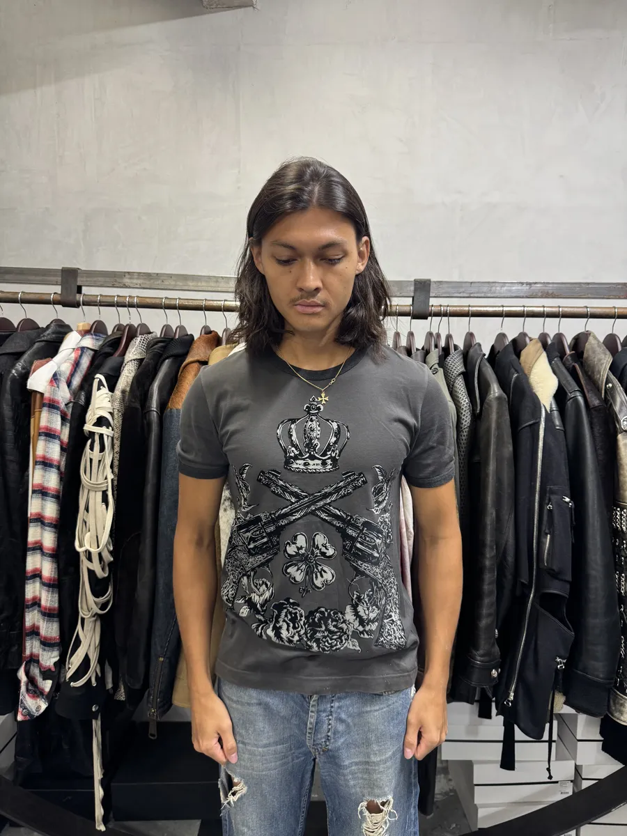 2010s Dolce & Gabbana Grey Gun T-Shirt - Image 2