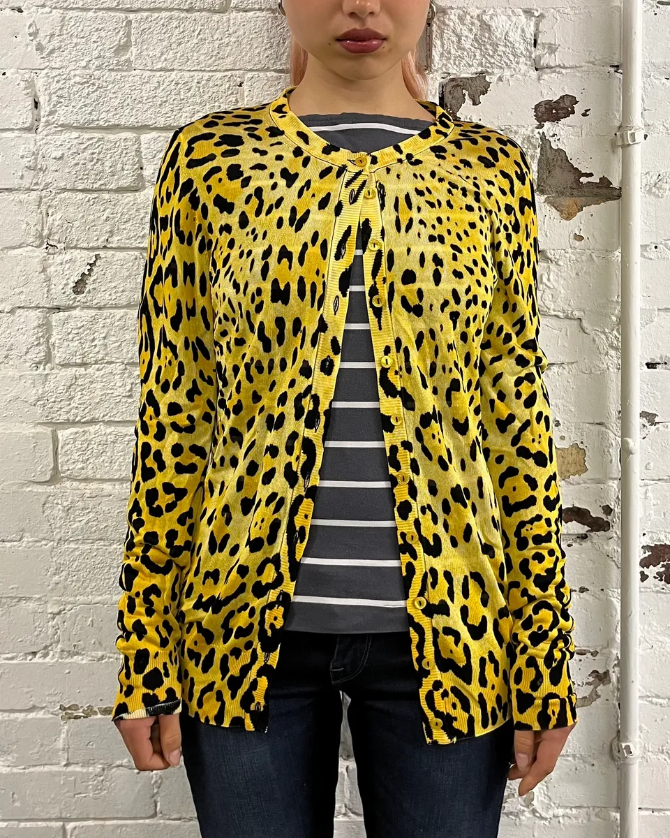 2010s Dolce & Gabbana Leopard Black & Yellow Cardigan - Image 2