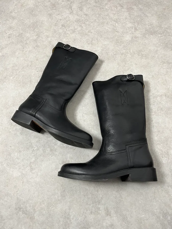 2010s Emporio Armani Black Leather Ankle Boots - Image 6