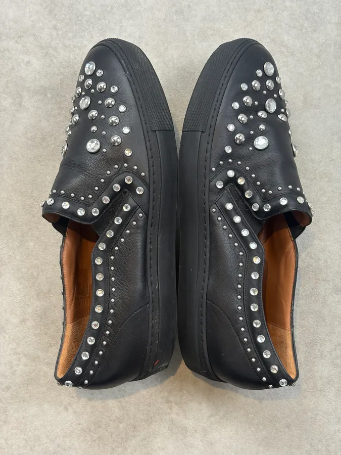 2010s Givenchy Black Leather Studded Loafers by Riccardo Tisci - Image 5