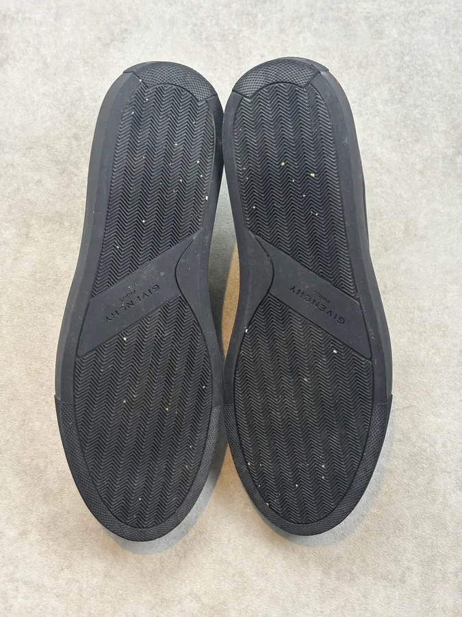 2010s Givenchy Black Leather Studded Loafers by Riccardo Tisci - Image 7