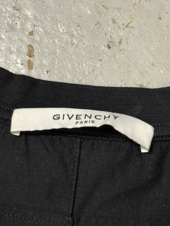 2010s Givenchy Fallen Angel Black T-Shirt by Riccardo Tisci - Image 9