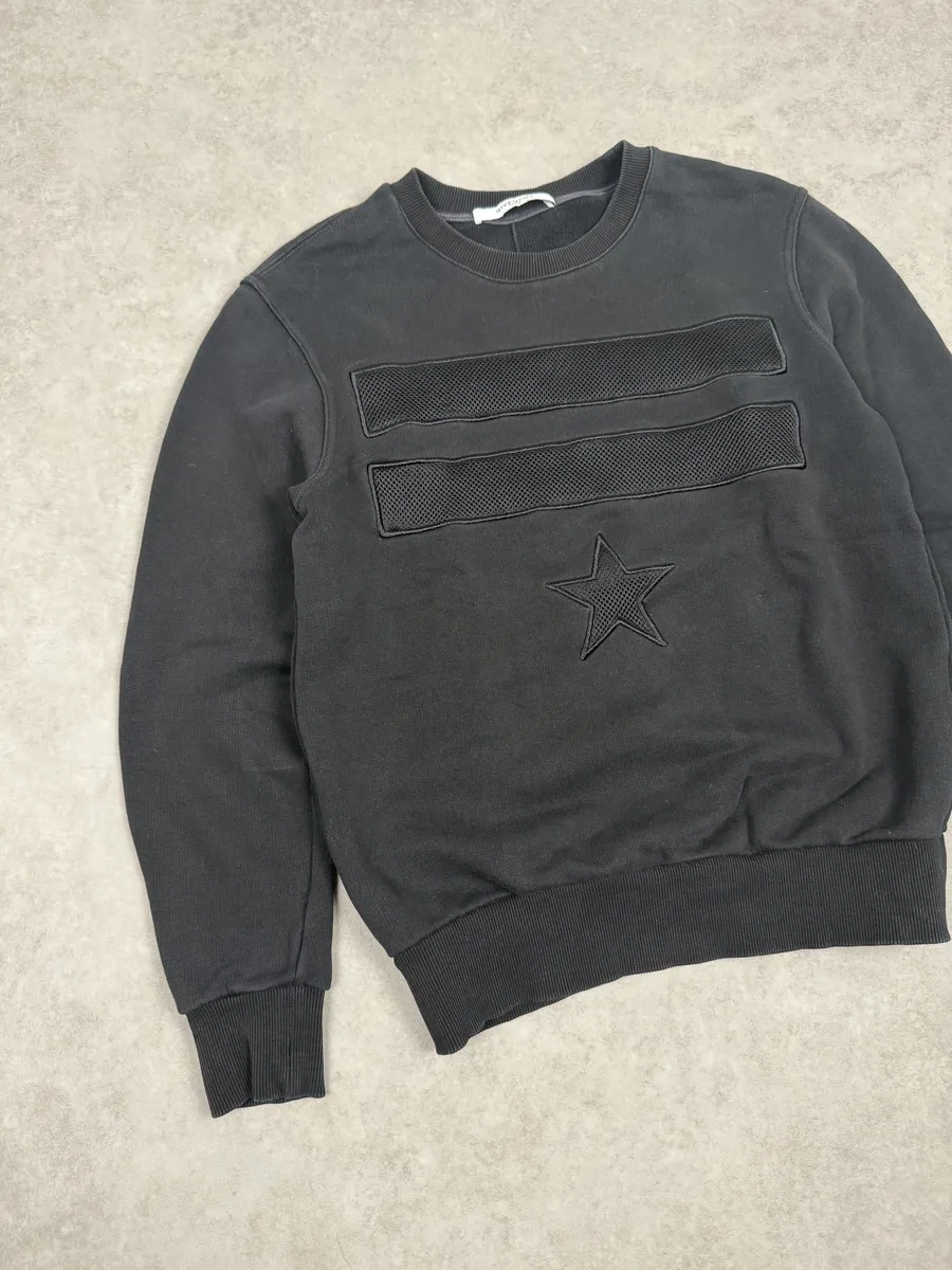 2010s Givenchy Lines Star Black Sweater by Riccardo Tisci - Image 7