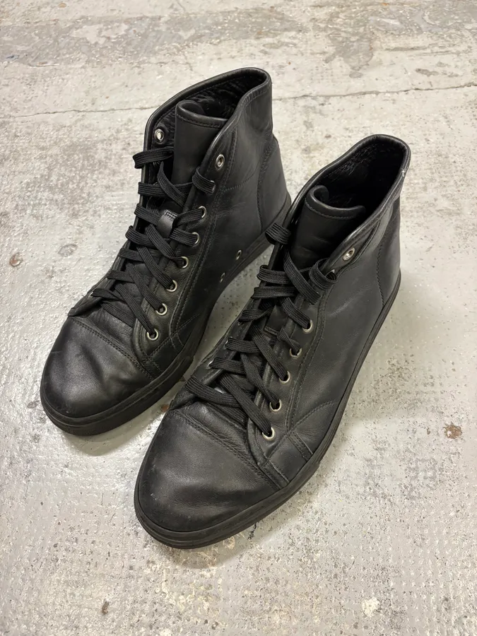 2010s Gucci Black High Leather Sneakers - Image 4