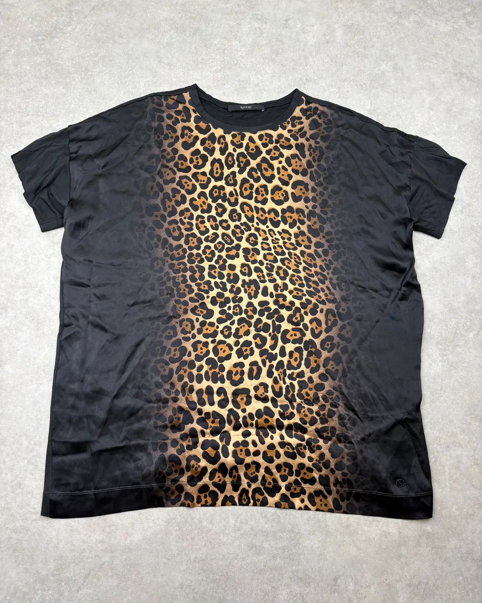2010s Gucci Black Silk Leopard T-Shirt